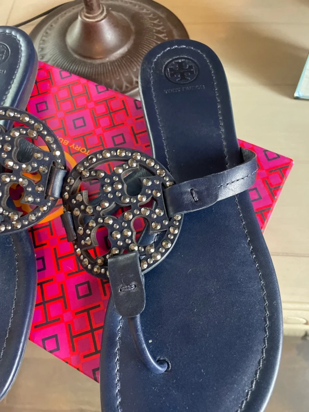 Tory Burch Navy Miller Embellished Leather Sandals Crystals Jeweled 10 Shoes - Picture 2 of 7